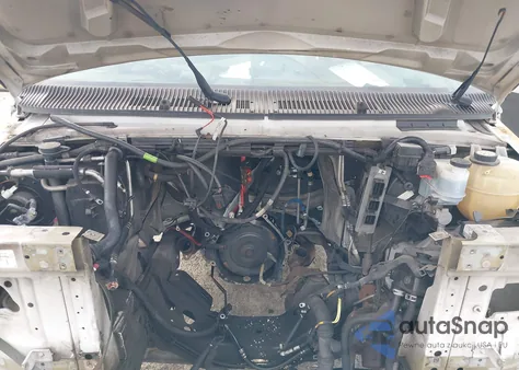 2007 Ford E-150 Chateau/Xl/Xlt from USA, damaged, VIN 1FMNE11LX7DA12046